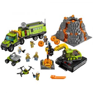 LEGO City Volcano Exploration Base