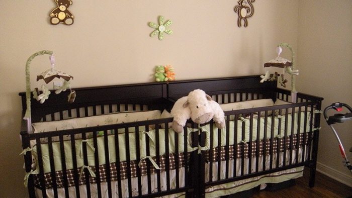 Choosing The Best Cribs For Twins Our Picks